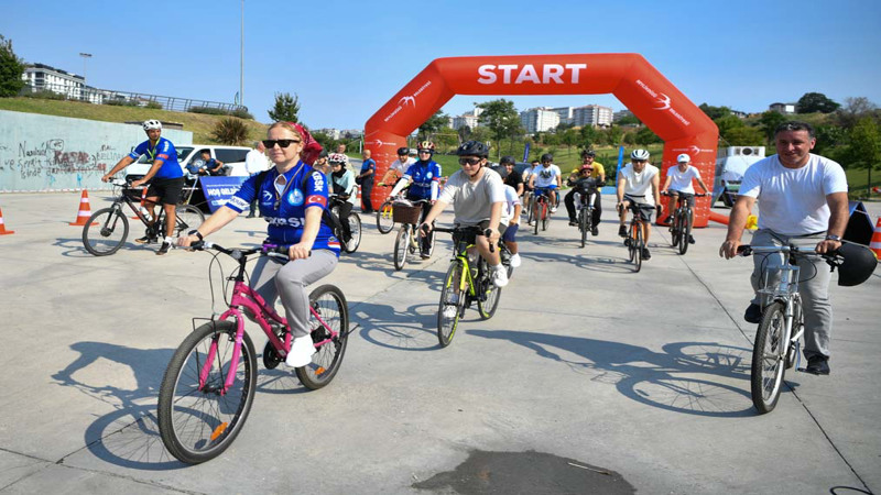 Beylikdüzü’nde Pedallar Sağlıklı Yaşam İçin Döndü