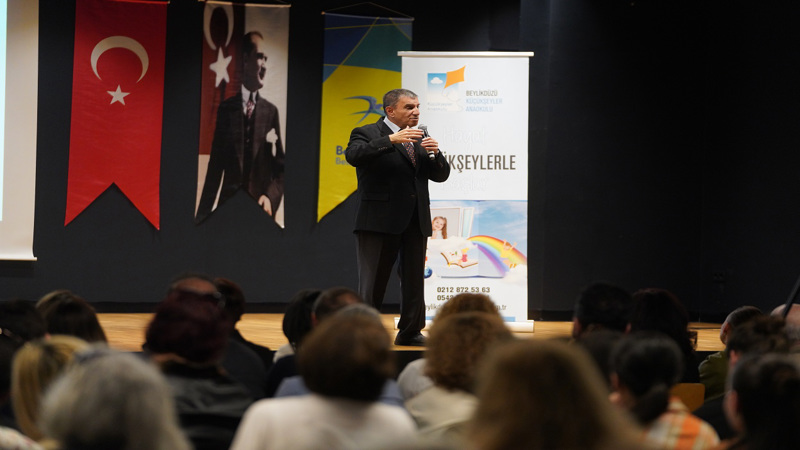 Dökmen’den Aile İçi İletişime Dair Önemli Mesajlar