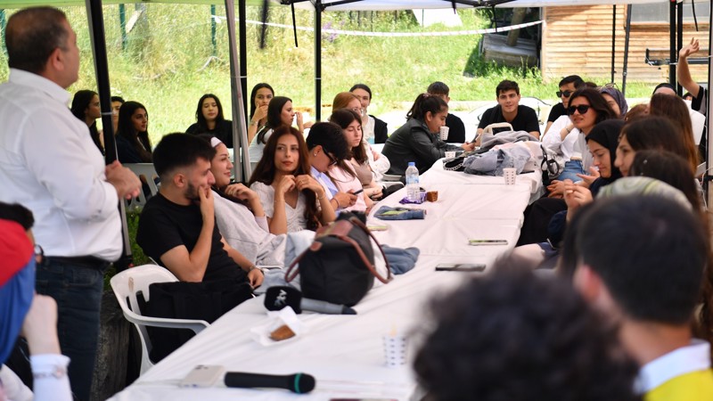 Adaylar “Yks Gençlik Kampı”Yla Moral Depoladı