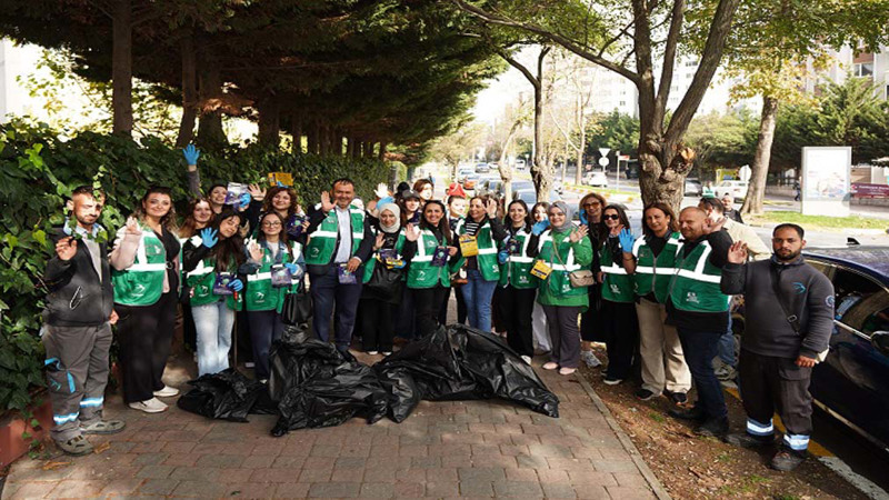 Beylikdüzü’nde Öğrencilerden Çevre Bilinci İçin Örnek Davranış