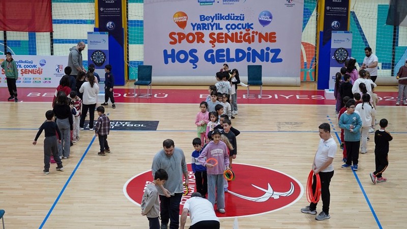 Çocuklar Tatilin Tadını Sporla Çıkardı