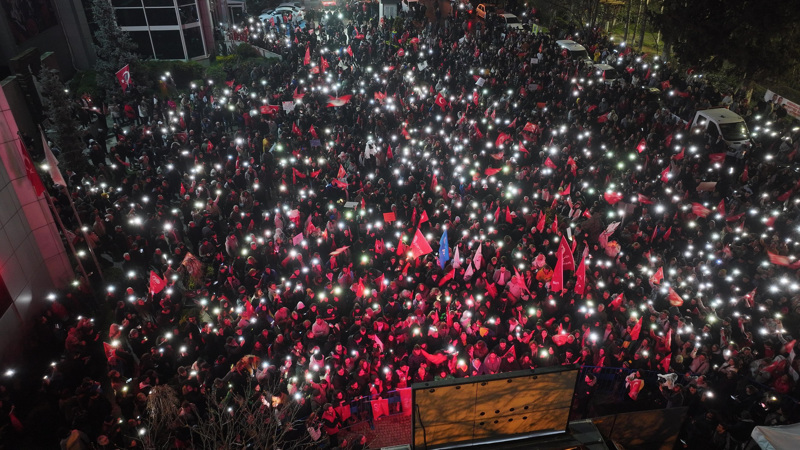 Beylikdüzü Başkan Çalık için Adalet İstedi